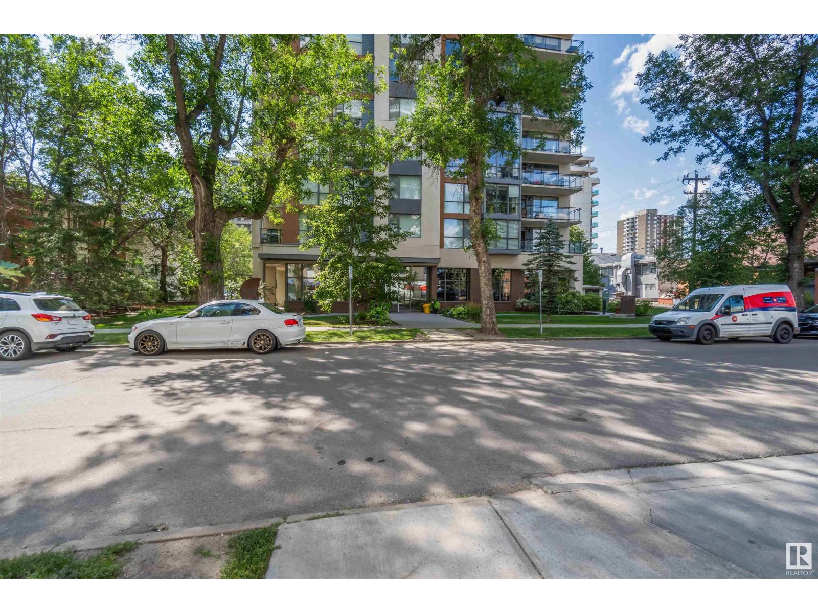 Photo 31 of 802 10046 117 St Nw, Edmonton AB