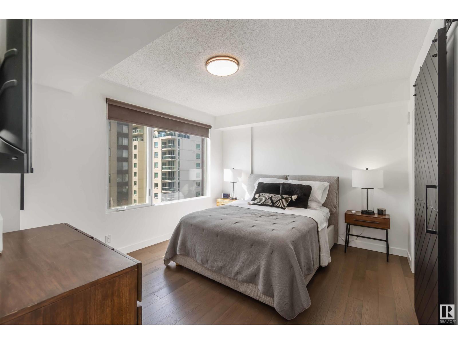 Photo 27 of 802 10046 117 St Nw, Edmonton AB