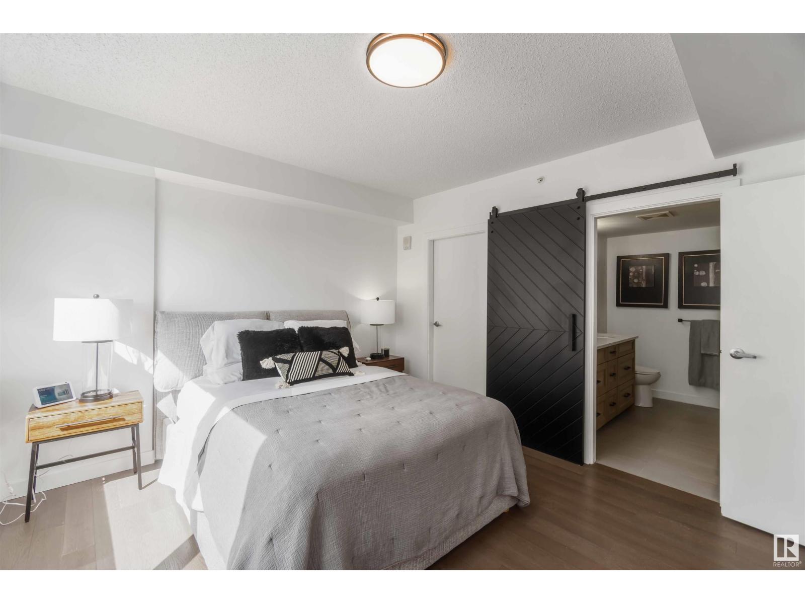 Photo 20 of 802 10046 117 St Nw, Edmonton AB