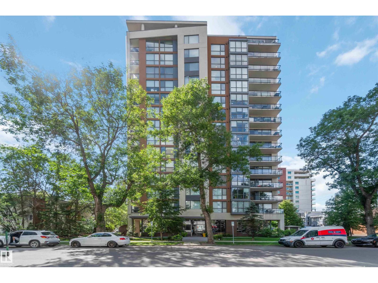 Photo 2 of 802 10046 117 St Nw, Edmonton AB