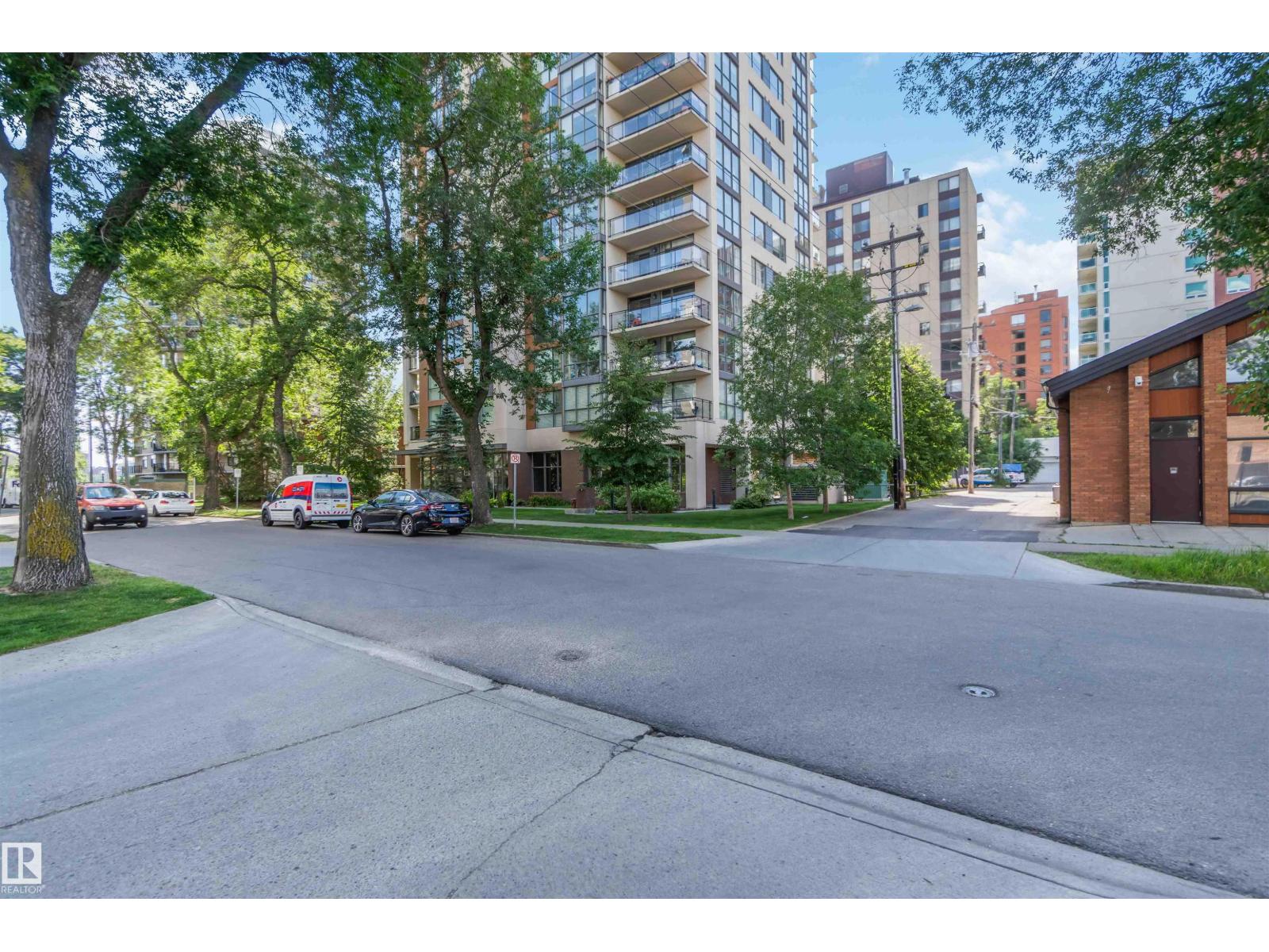 Photo 19 of 802 10046 117 St Nw, Edmonton AB