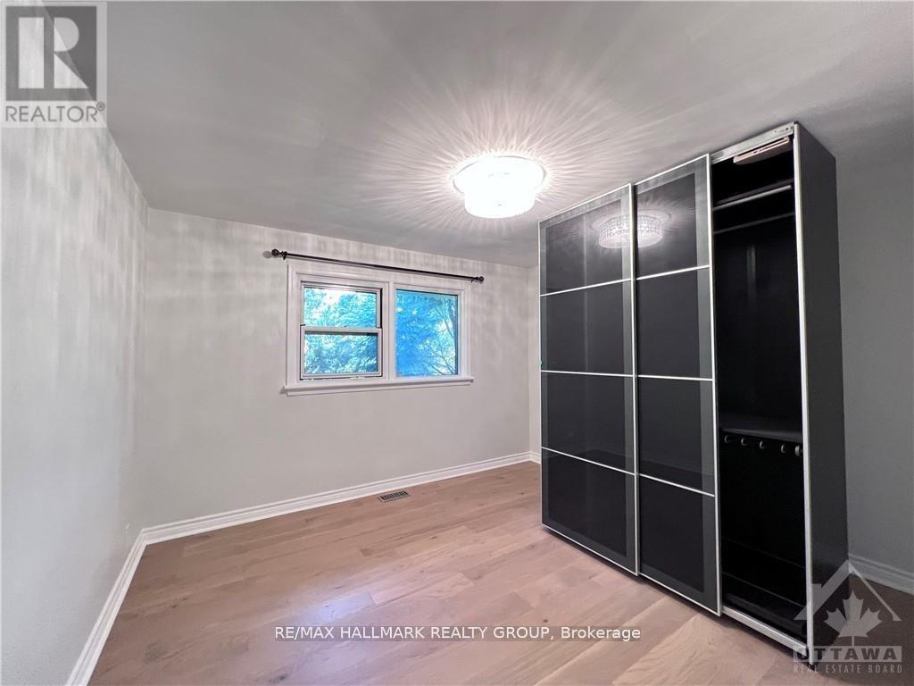 Photo 12 of 38 Capilano Drive, Ottawa ON