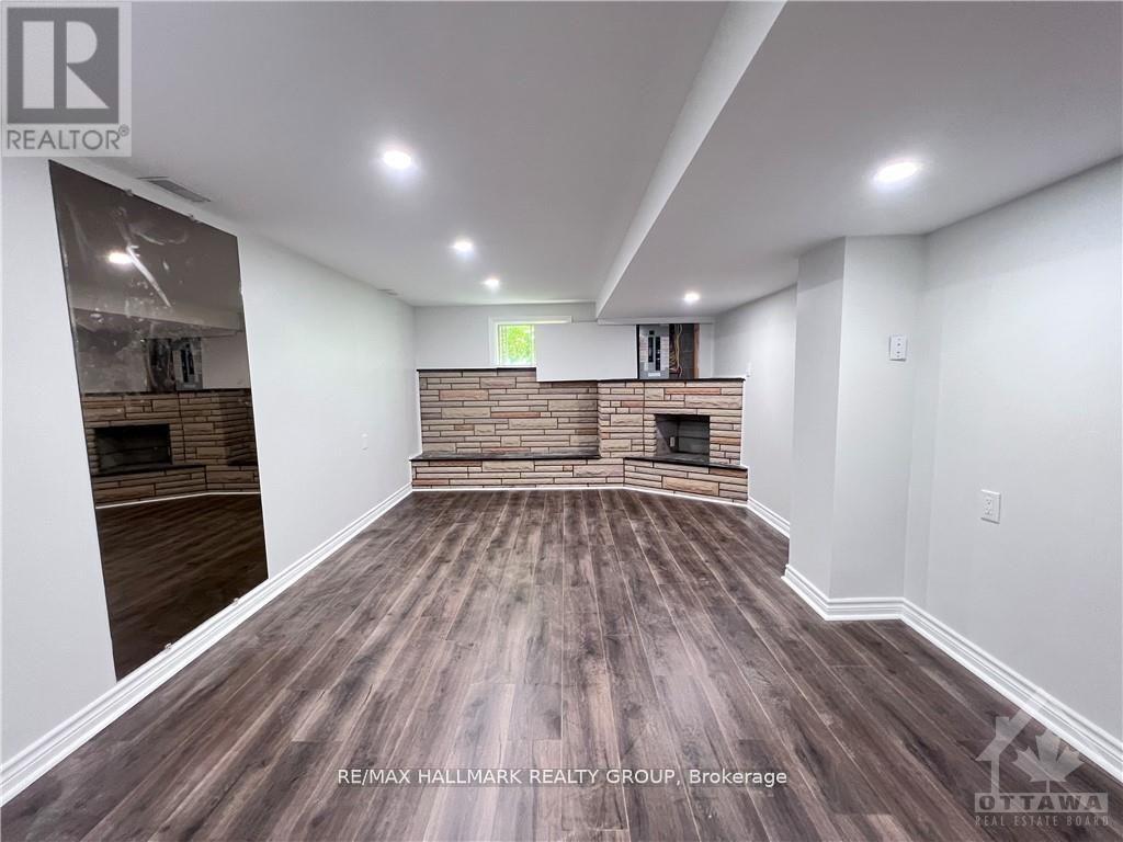 Photo 15 of 38 Capilano Drive, Ottawa ON