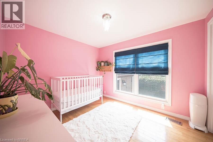 Photo 25 of 432 Manitoba Road, Woodstock ON