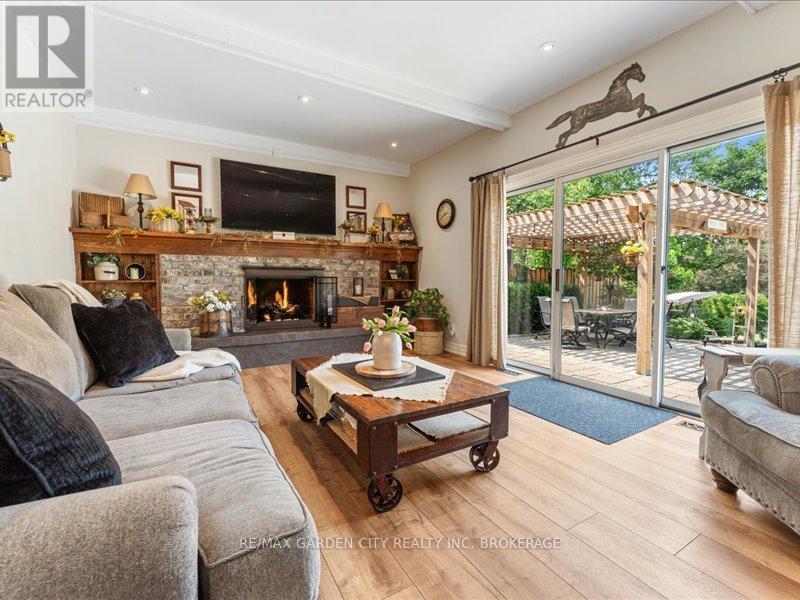 Photo 13 of 226 Riverview Boulevard, St Catharines ON