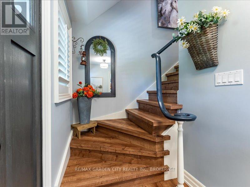 Photo 15 of 226 Riverview Boulevard, St Catharines ON