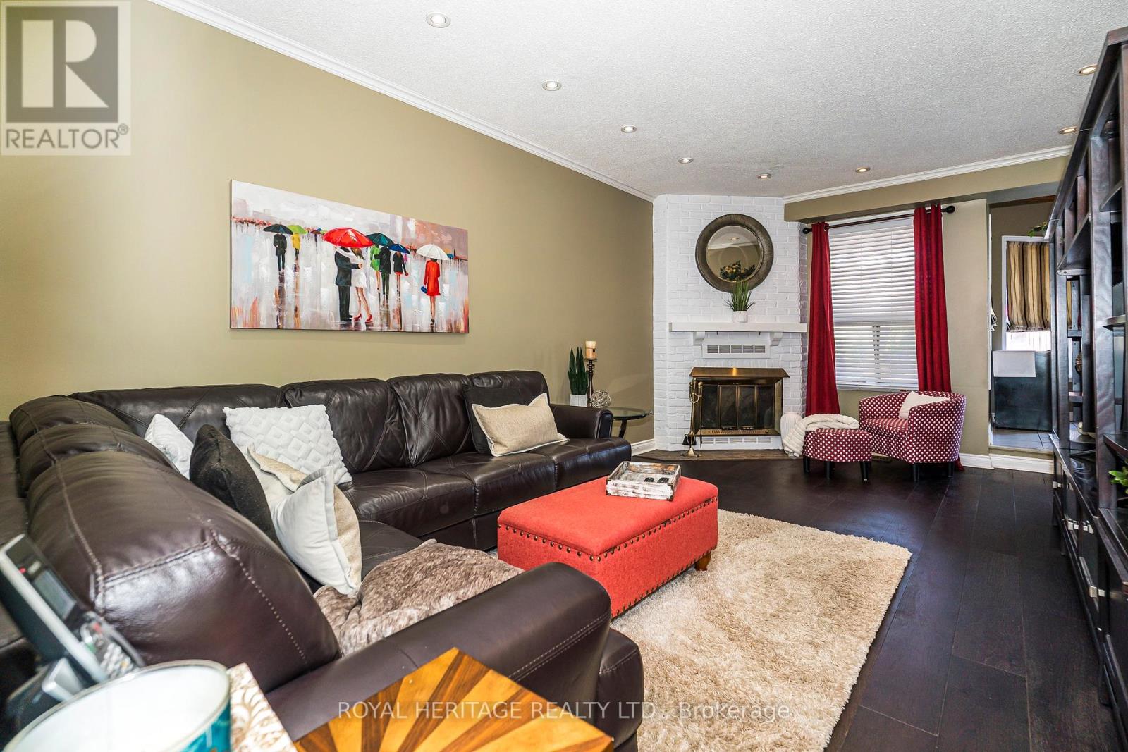 Photo 15 of 756 Stonepath Circle, Pickering ON
