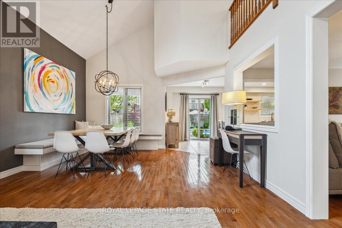 Photo 11 of 51 Napa Lane, Hamilton ON