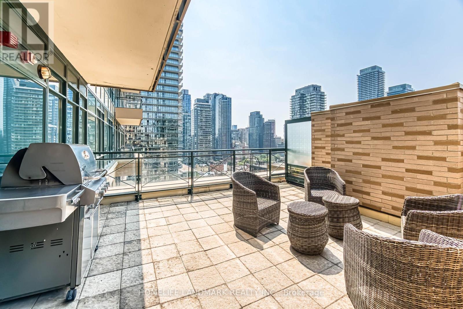 Photo 34 of 2701 35 Hayden Street, Toronto ON