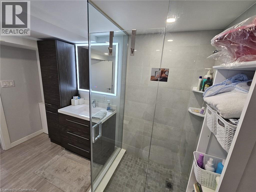 Photo 12 of 141 Marcella Crescent Unit Lower Level, Hamilton ON