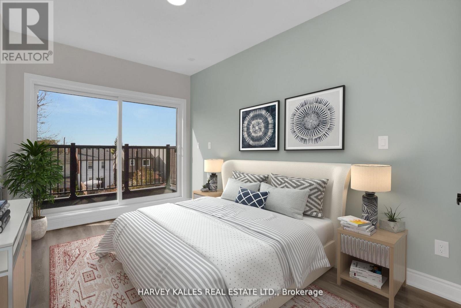 Photo 18 of 19 Lambton Avenue, Toronto ON