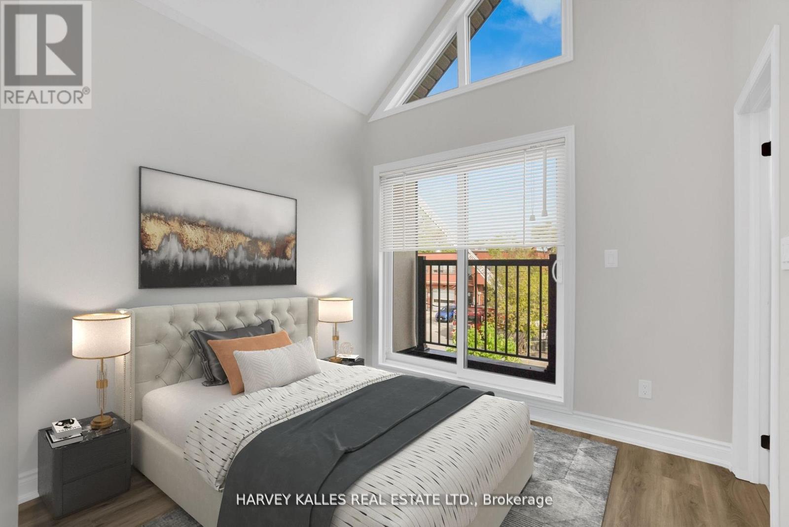 Photo 31 of 19 Lambton Avenue, Toronto ON