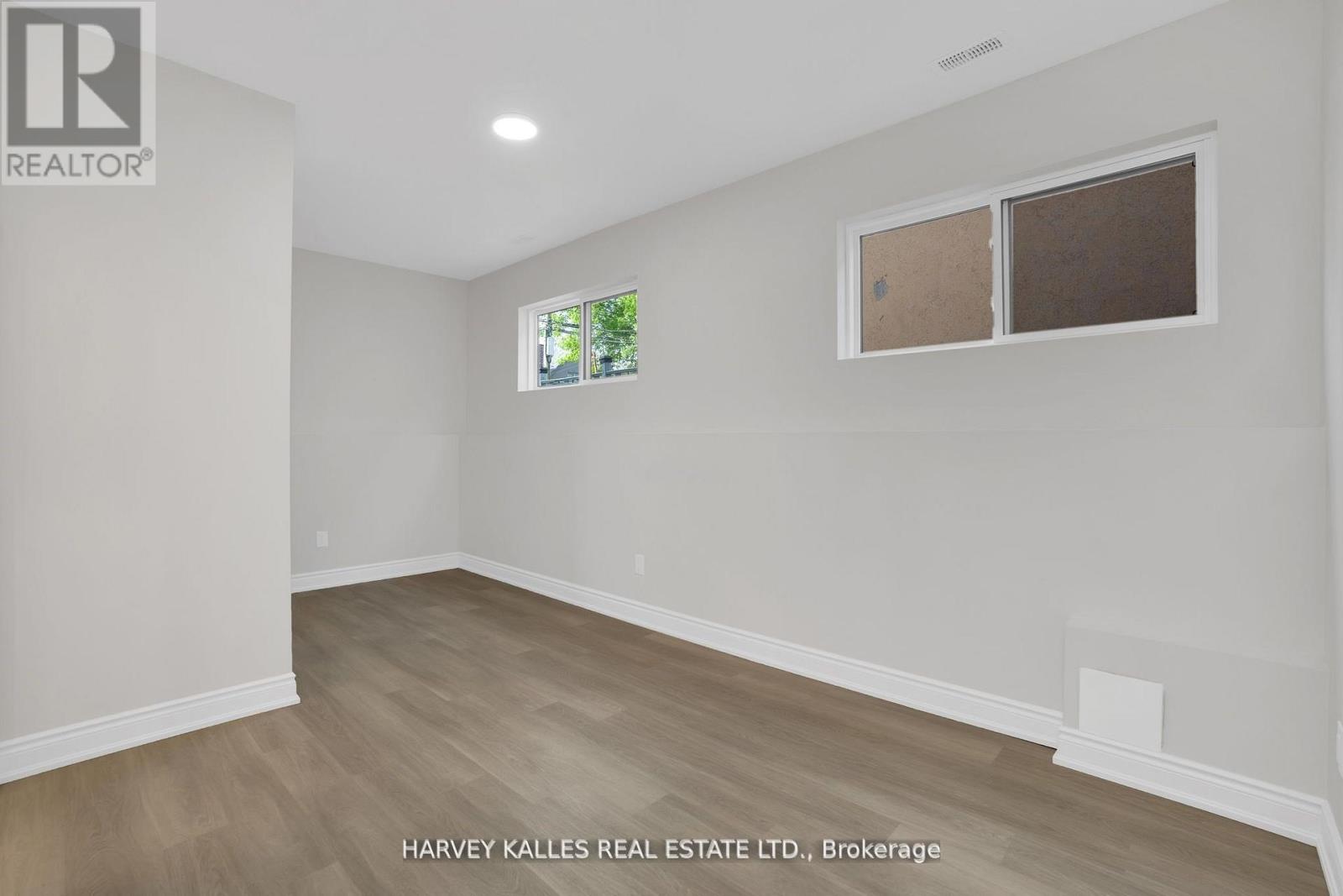 Photo 41 of 19 Lambton Avenue, Toronto ON