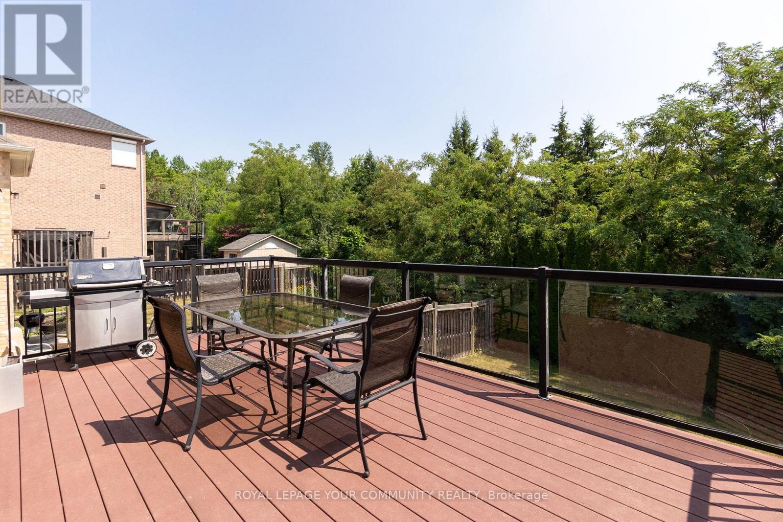 Photo 9 of 11 Evans Ridge, Caledon ON