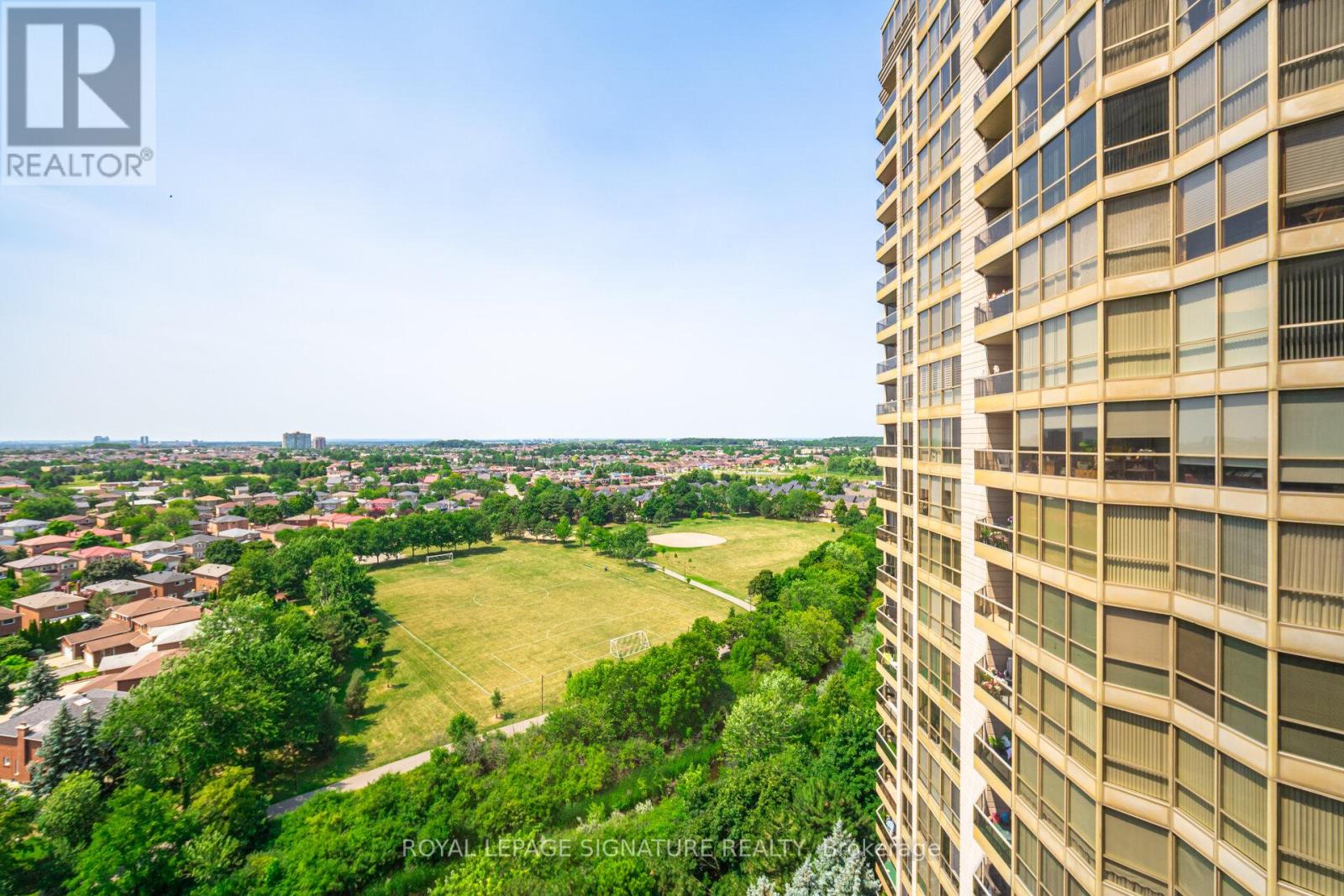Photo 41 of 1501 55 Kingsbridge Garden Circle, Mississauga ON