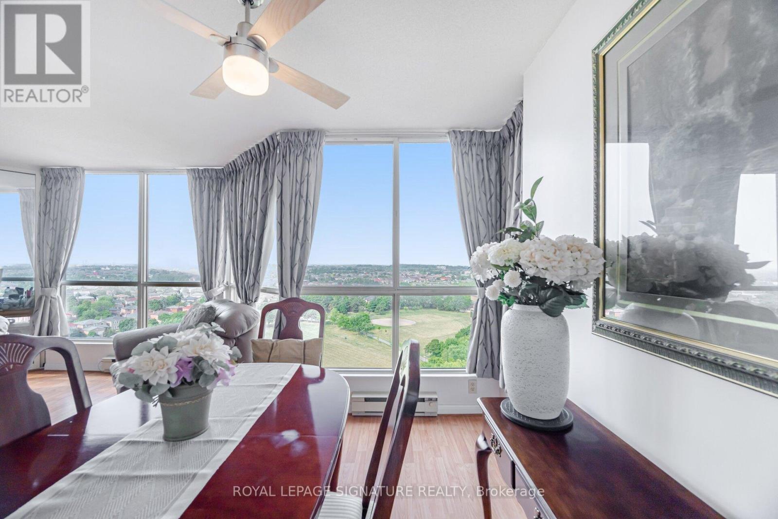 Photo 30 of 1501 55 Kingsbridge Garden Circle, Mississauga ON