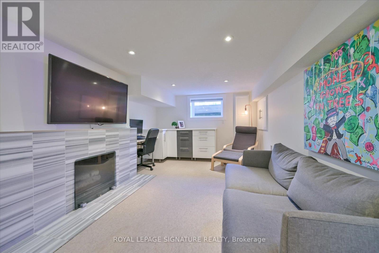 Photo 29 of 386 Allan Street, Oakville ON