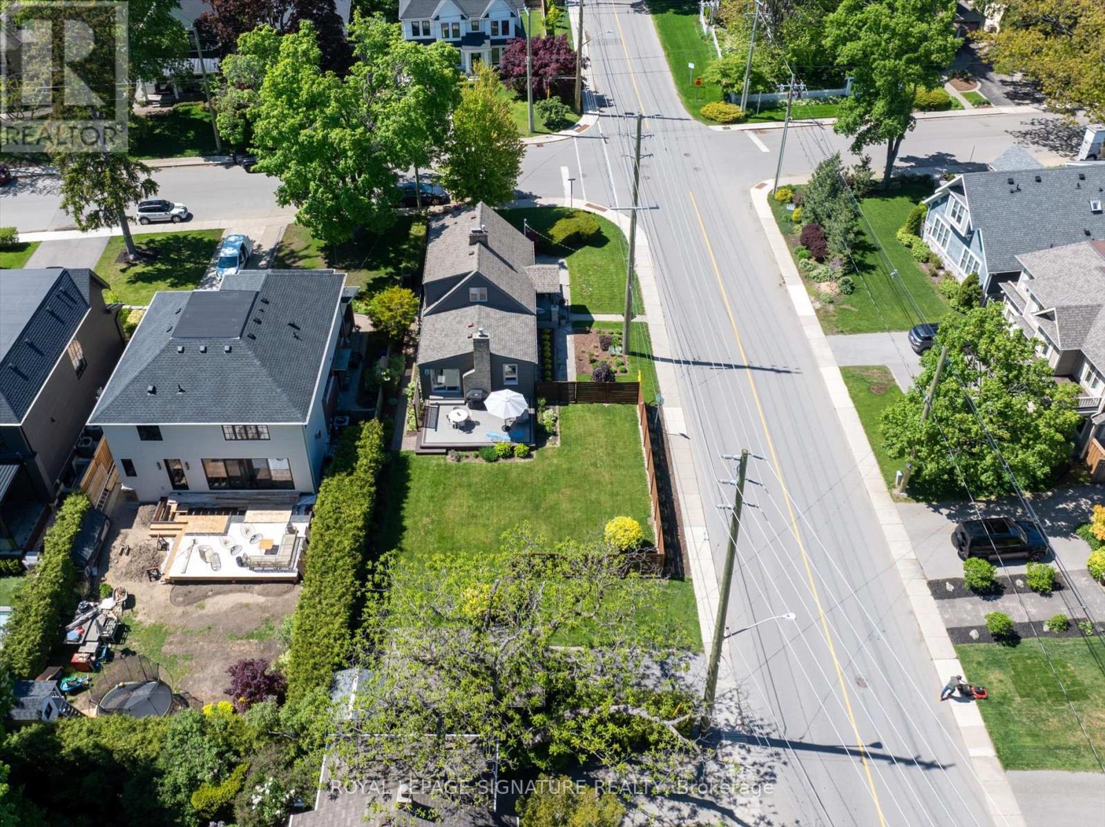 Photo 41 of 386 Allan Street, Oakville ON