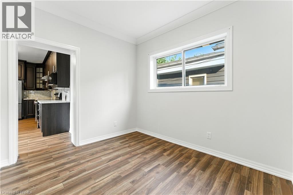 Photo 14 of 192 Brant Avenue, Brantford ON
