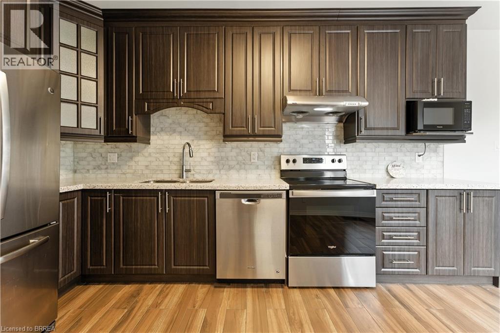 Photo 19 of 192 Brant Avenue, Brantford ON