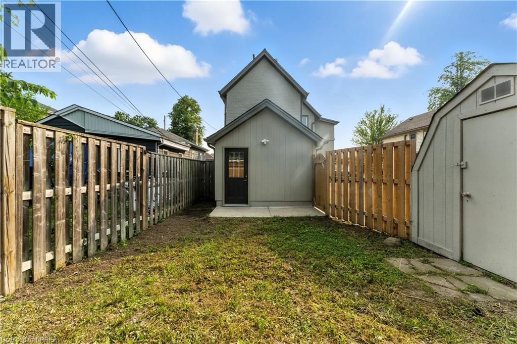 Photo 38 of 192 Brant Avenue, Brantford ON