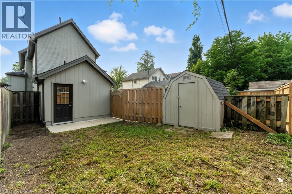 Photo 39 of 192 Brant Avenue, Brantford ON