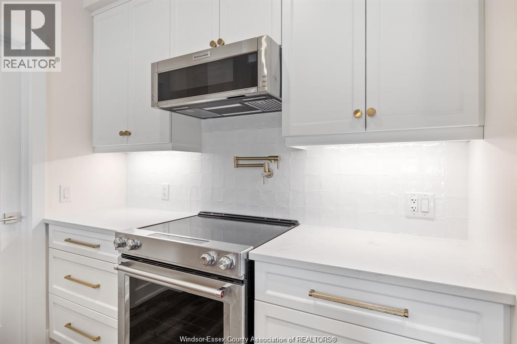 Photo 7 of 1740 A Sprucewood Avenue Unit 302, Lasalle ON