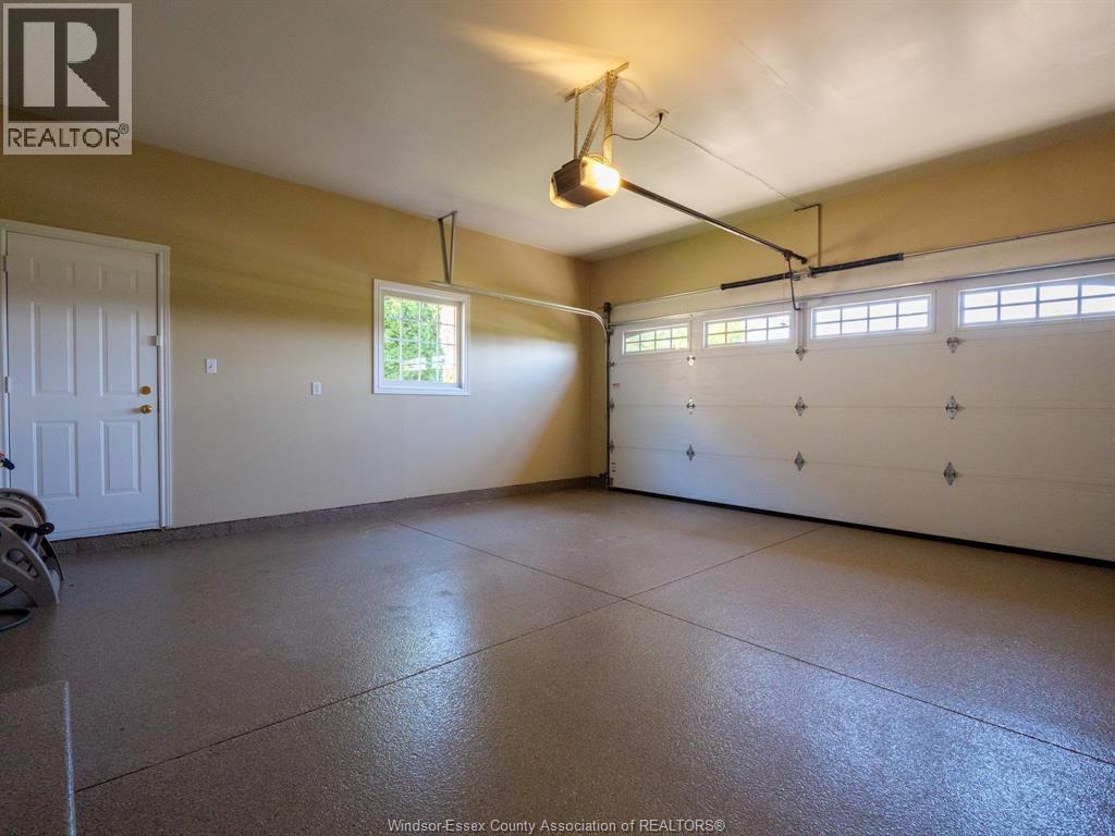 Photo 23 of 4832 Southwood Lakes Boulevard, Windsor ON