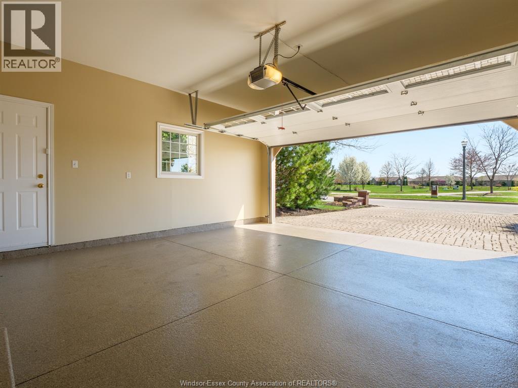 Photo 24 of 4832 Southwood Lakes Boulevard, Windsor ON