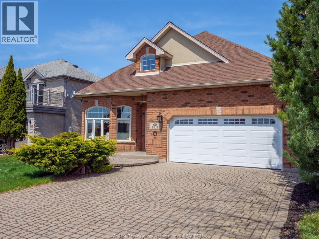 Photo 3 of 4832 Southwood Lakes Boulevard, Windsor ON