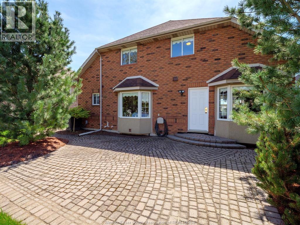 Photo 42 of 4832 Southwood Lakes Boulevard, Windsor ON