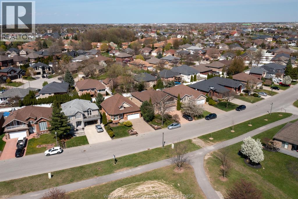 Photo 45 of 4832 Southwood Lakes Boulevard, Windsor ON