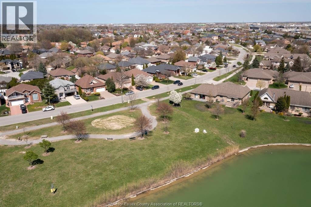 Photo 46 of 4832 Southwood Lakes Boulevard, Windsor ON