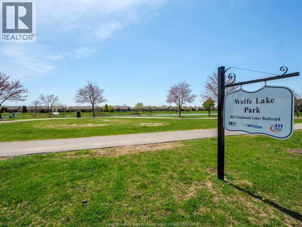 Photo 5 of 4832 Southwood Lakes Boulevard, Windsor ON