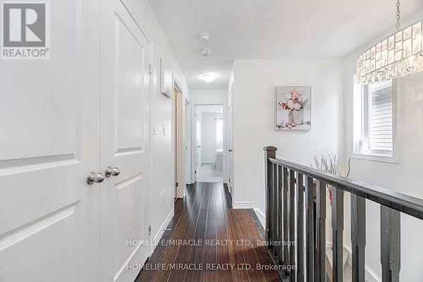 Photo 26 of 24 Kingsborough Drive, Hamilton ON