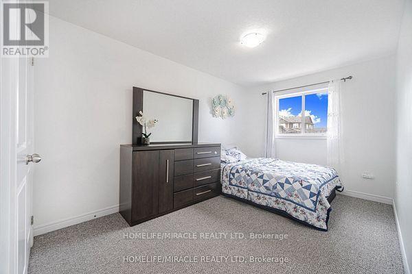 Photo 27 of 24 Kingsborough Drive, Hamilton ON