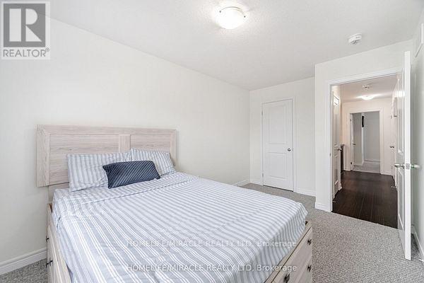 Photo 30 of 24 Kingsborough Drive, Hamilton ON