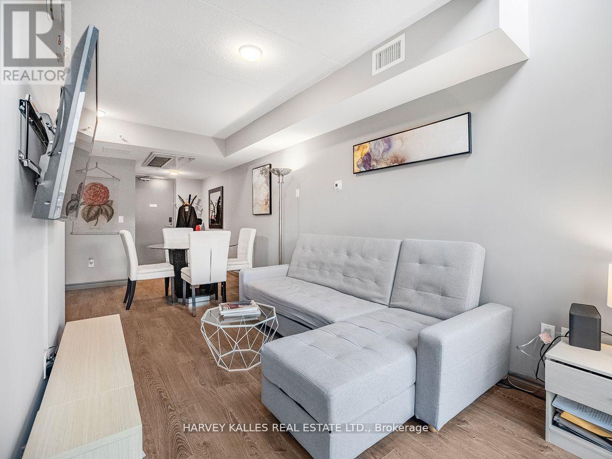 Photo 3 of 709 321 Spruce Street, Waterloo ON