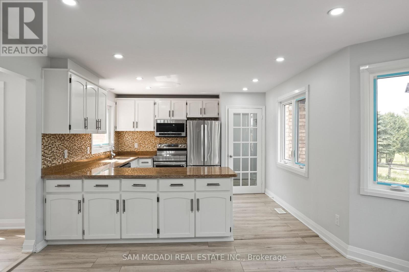 Photo 10 of 5745 Fourth Line, Guelph Eramosa ON