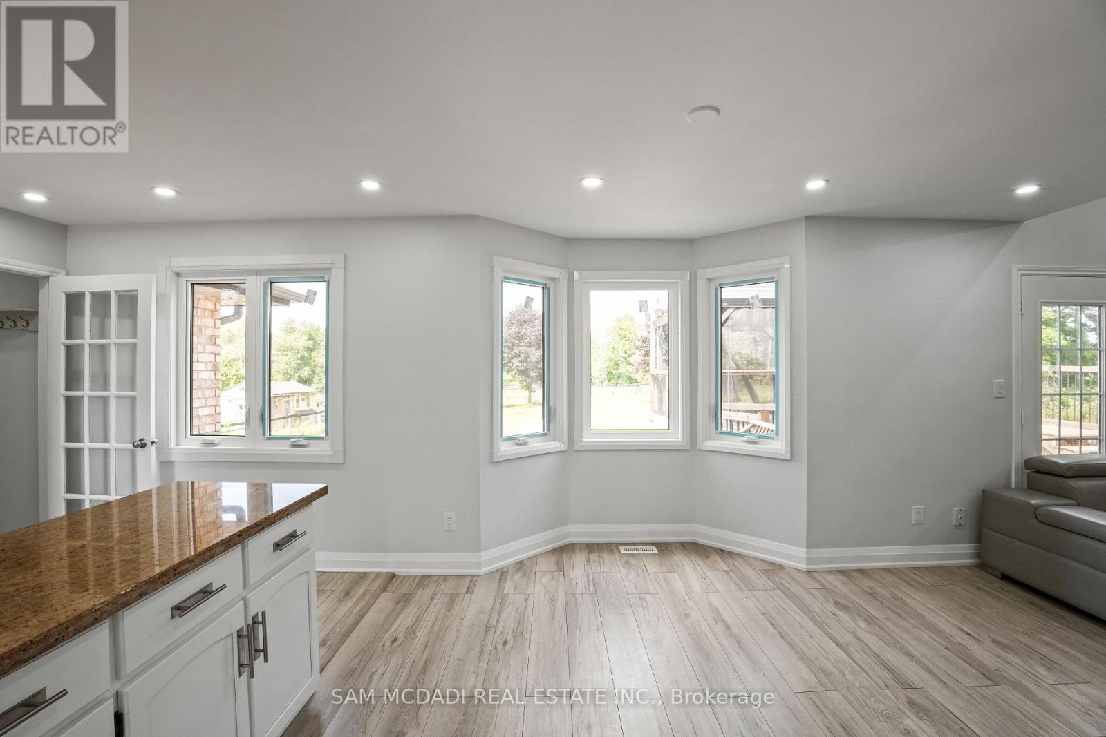 Photo 8 of 5745 Fourth Line, Guelph Eramosa ON