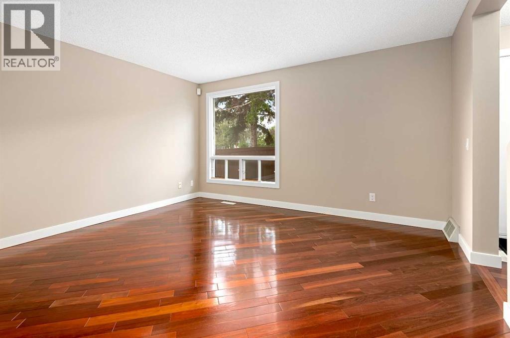 Single Family House for Sale in   Falconridge Drive NE Falconridge Calgary 