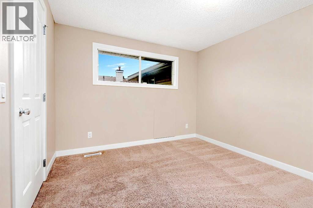 Single Family House for Sale in   Falconridge Drive NE Falconridge Calgary 