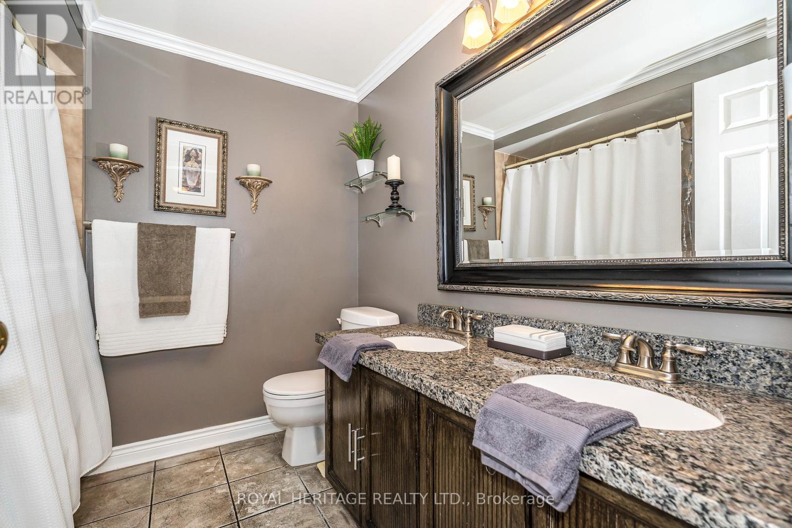 Photo 28 of 756 Stonepath Circle, Pickering ON