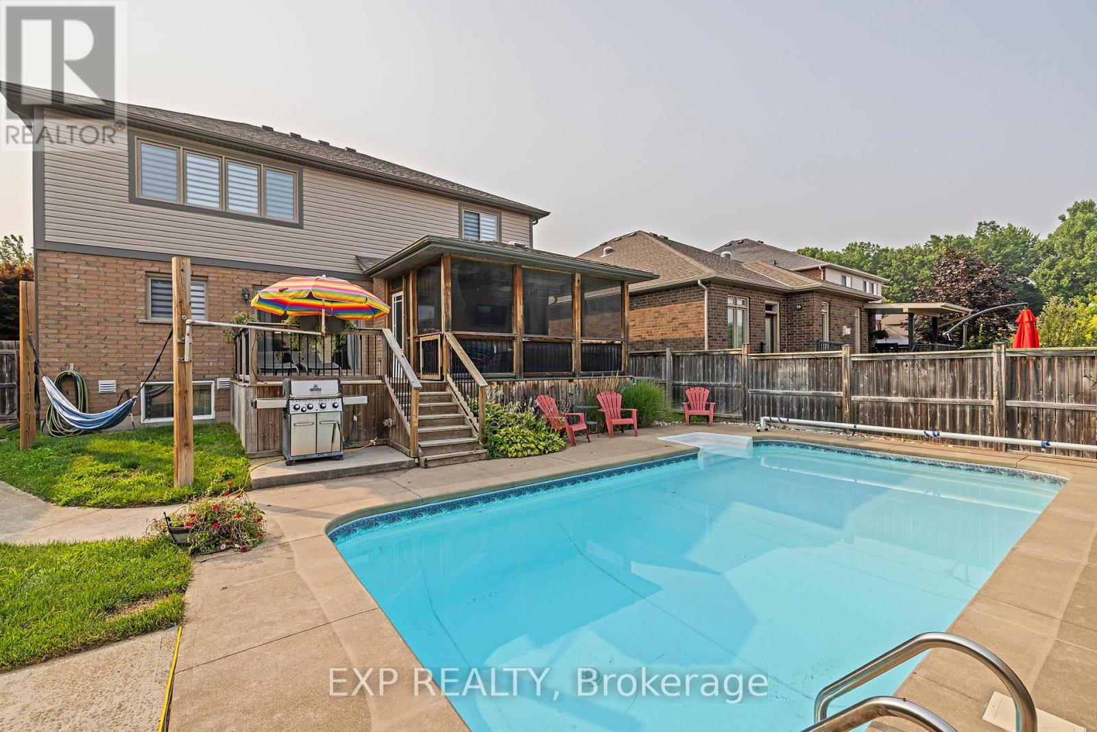 Photo 47 of 6540 Richard Crescent, Niagara Falls ON