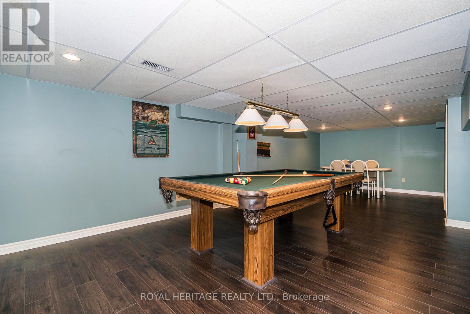 Photo 31 of 756 Stonepath Circle, Pickering ON