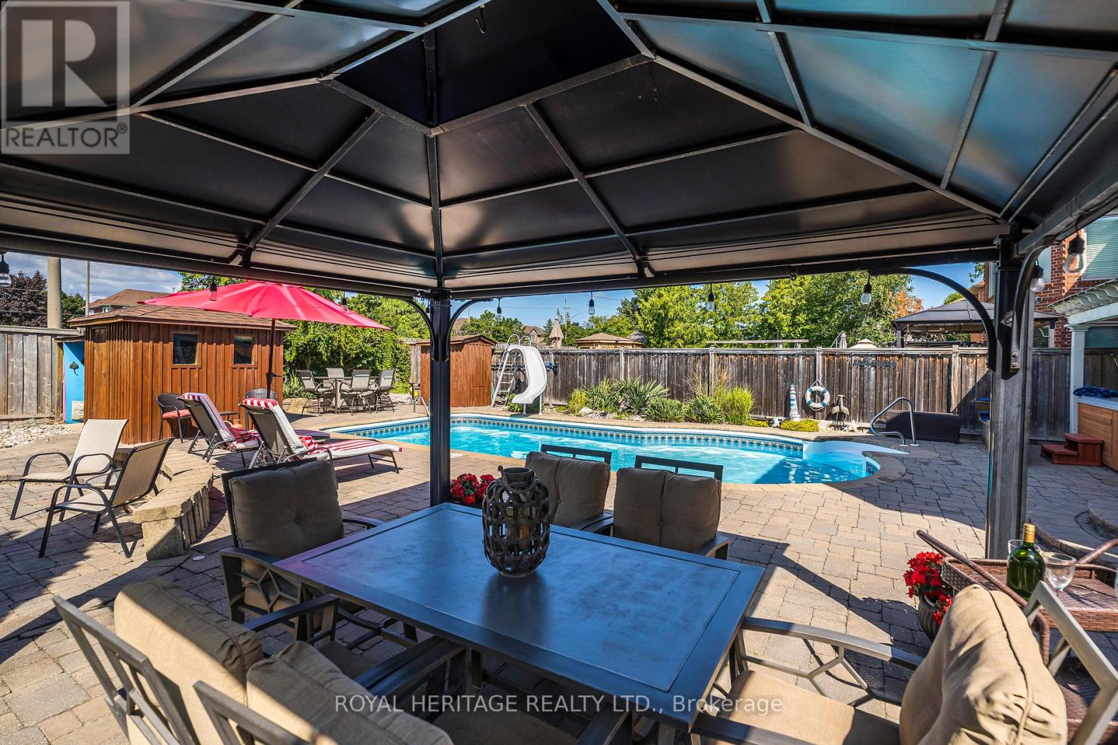 Photo 44 of 756 Stonepath Circle, Pickering ON