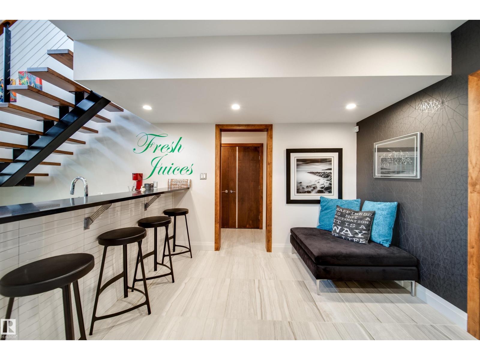 Photo 39 of 672 180 St Sw, Edmonton AB