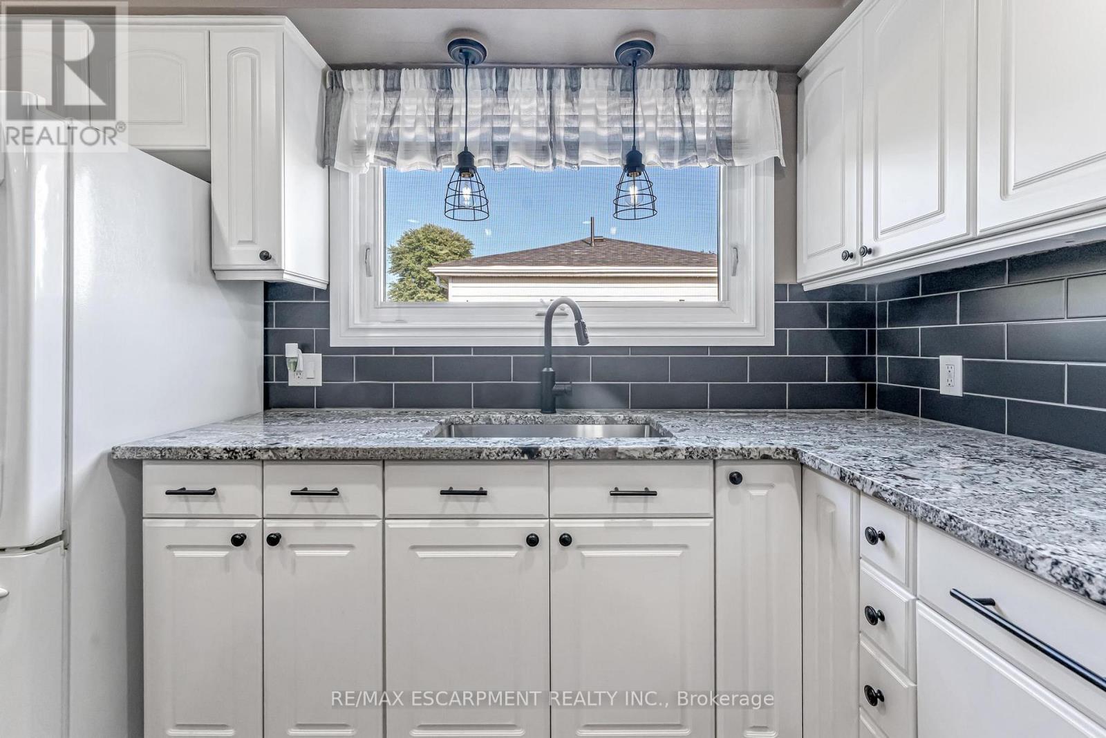 Photo 25 of 9924 Dickenson Road, Hamilton ON