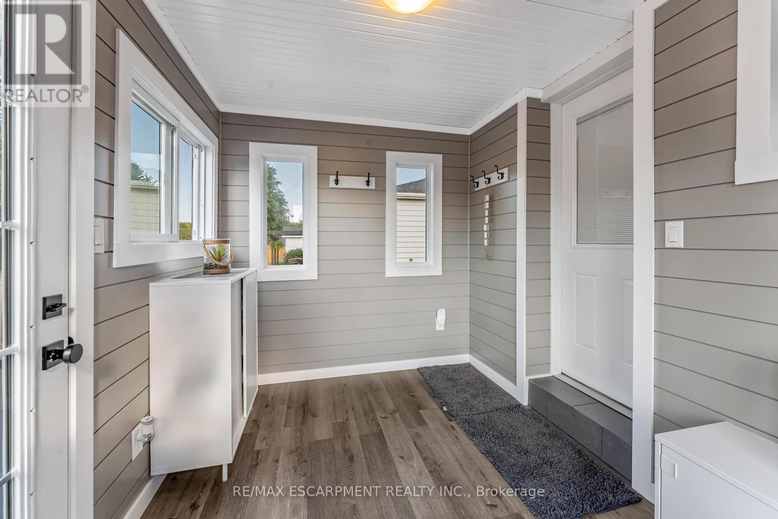 Photo 42 of 9924 Dickenson Road, Hamilton ON