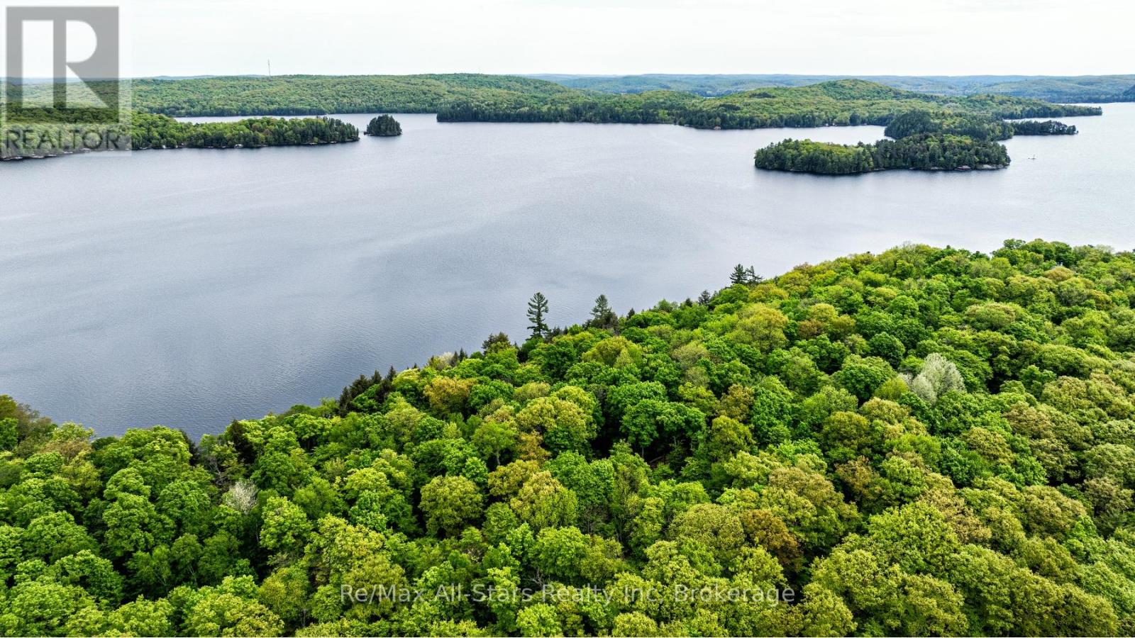 Photo 13 of 504 Bigwin Island, Lake Of Bays ON